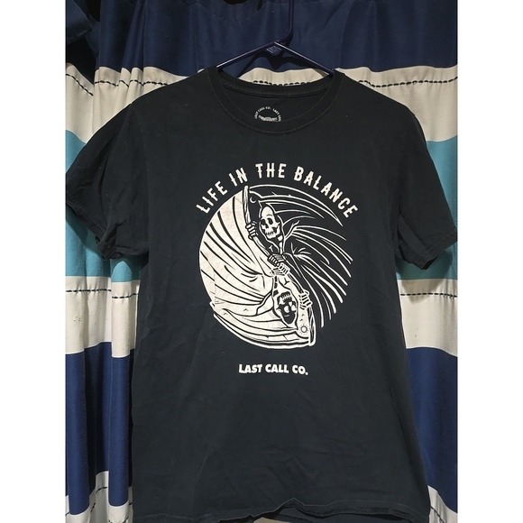 Last Call Life In The Balance Grim Reaper Black Graphic T-shirt Men Size Small - Picture 1 of 3